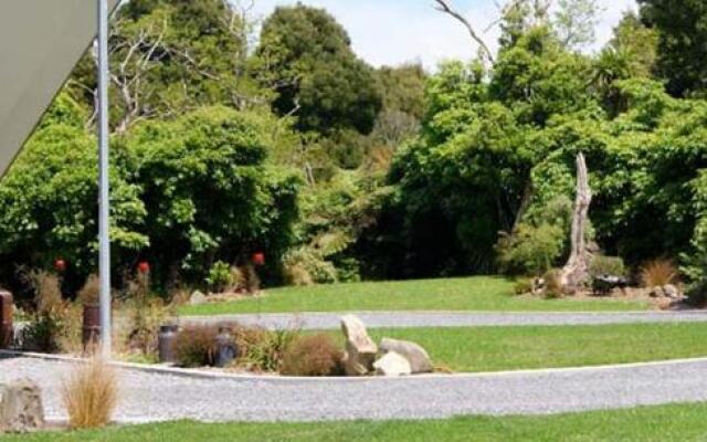 Gully Retreat Karapiro Accommodation