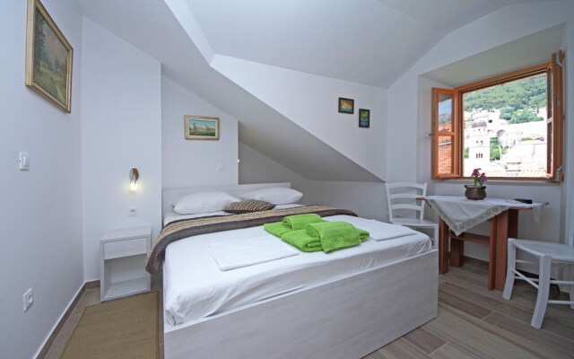 Hortenzia House