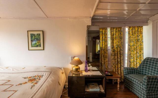 Lyn Eden - 3bhk villa near Company Garden by Roamhome