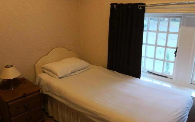 Oyo Dunmar House Hotel