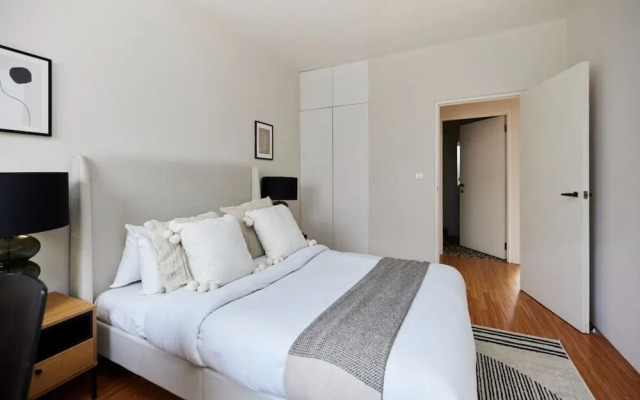 The Southwark Wonder - Charming 1bdr Flat With Patio