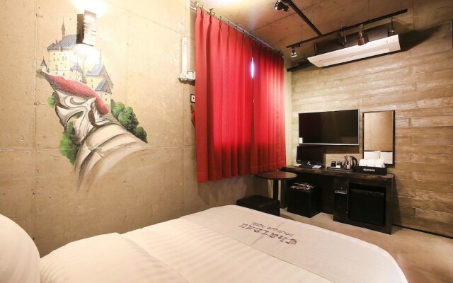 Yeongdeungpo Chateau Hotel