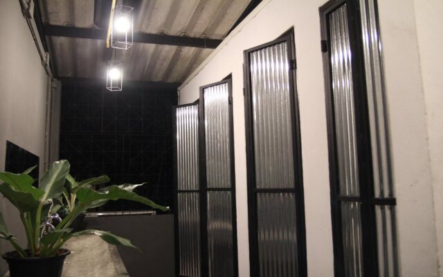 Vitamin Sea Hostel Phuket
