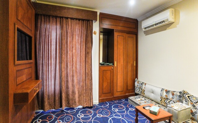 OYO 650 Dhiyafat Dallah Hotel