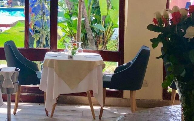 Assam Hotel