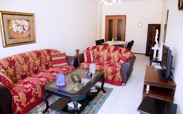 Comfortable House with Warm Hospitality