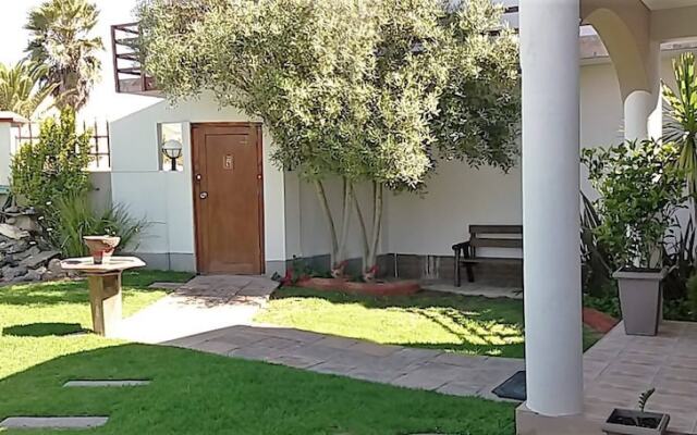 "room in B&B - Room for 6 - Amarachi Guesthouse in Swakopmund Namibia Near Beach and Malls!"