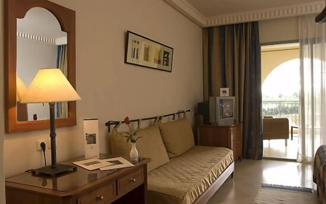 Alhambra Thalasso Hotel