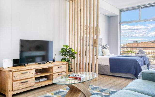 Elegant Modern Apartment near Table Mountain