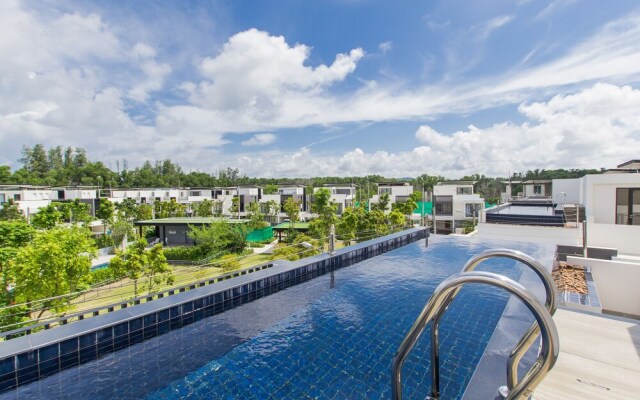 4 Bdr Villa with Cinema in Laguna 800m to Beach