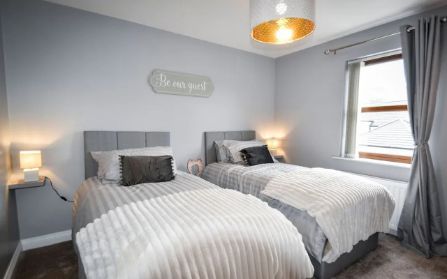 Immaculate 3-bed House in Newcastle