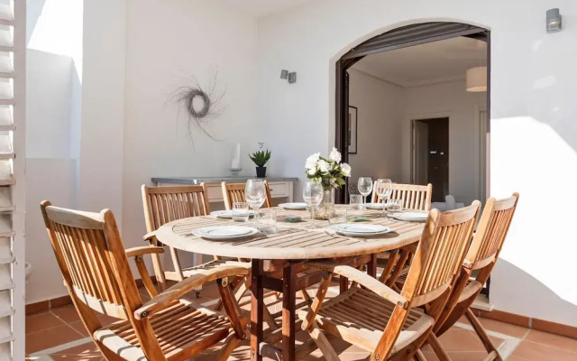Los Arqueros Sunny Balcony With Pool - Ref M52