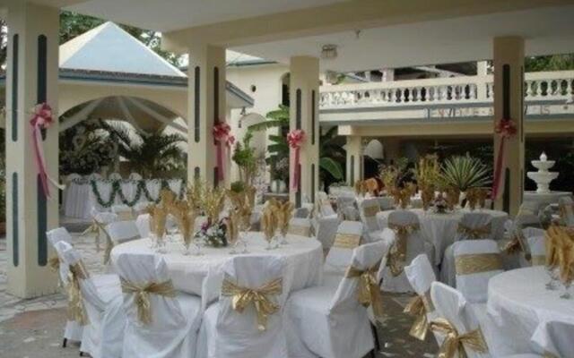 Pavillon des Receptions & Hotel