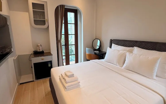 Maharaja Lounge & Hotels – Guest Rooms – Phu Quoc