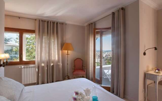 Montjuic Bed & Breakfast