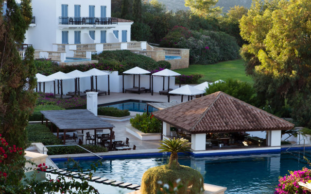 Anassa Hotel