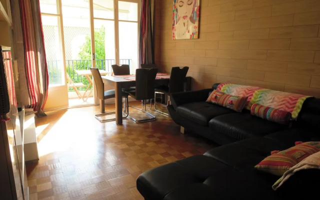 Park Promenade Terrasse by Nestor&Jeeves