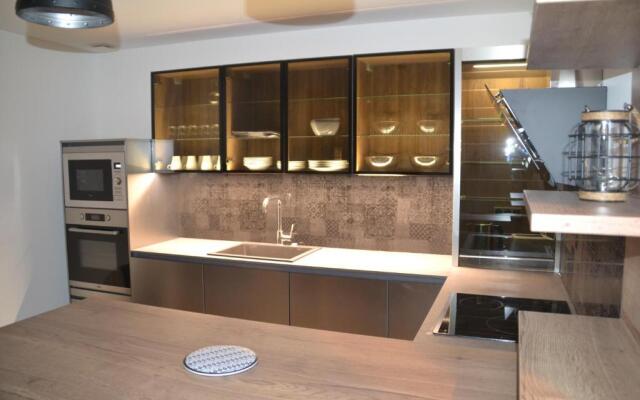 Triplex de luxe 110 m2 hyper centre jacuzzi