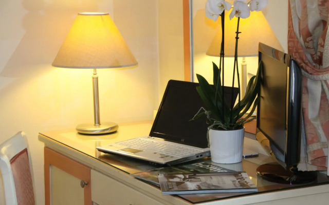 Hotel Regit
