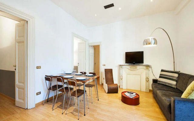 Rome Unique Colosseum Apartments