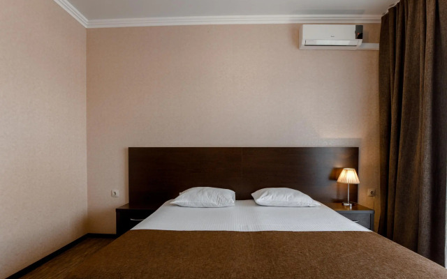 Golden Resort