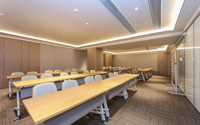 JI Hotel (Nanchang Bayi Square Provincial Art Gallery Branch）