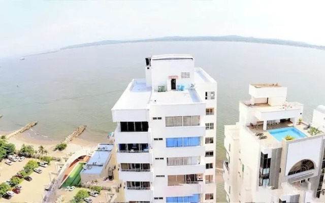 2 Bedroom Apartment 2c19 With Pool