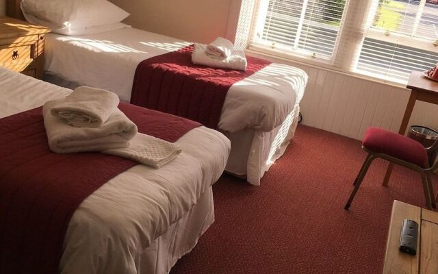 Novar Arms Hotel