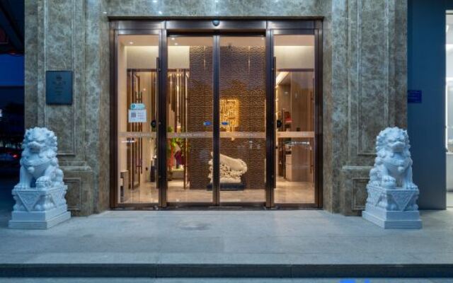 Lang Lizi hotel Beijing Huilongguan Long Ze Subway Station