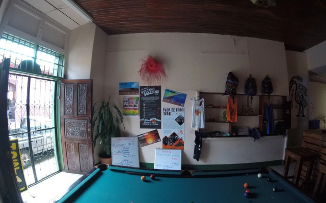 Mangos Hostel
