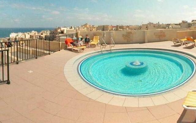 Mediterranea Hotel & Suites