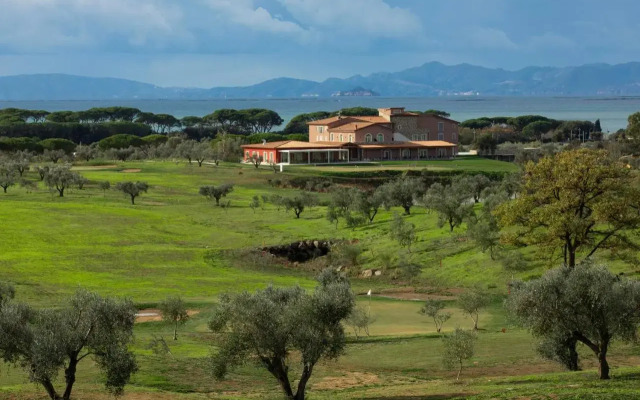 Riva Toscana Golf Resort & SPA
