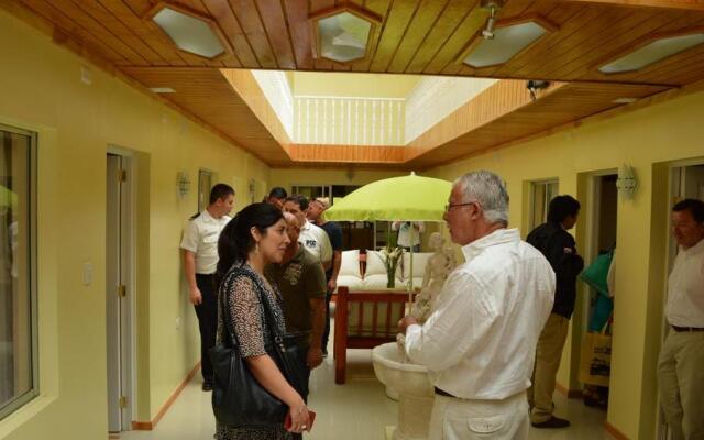 Aqualuna Hotel Sucursal Norte