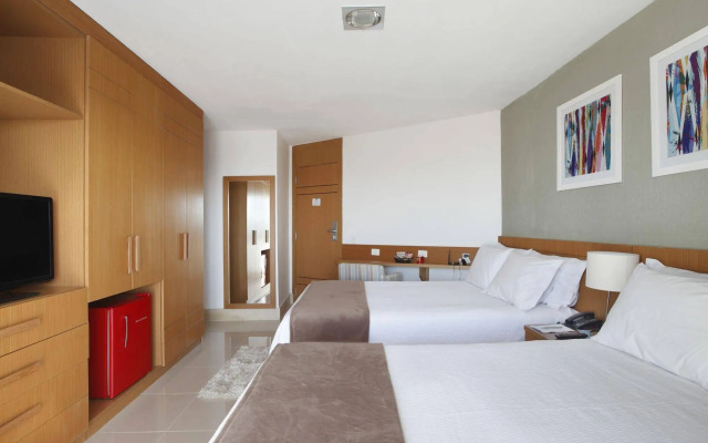 Royal Urban Macaé Hotel