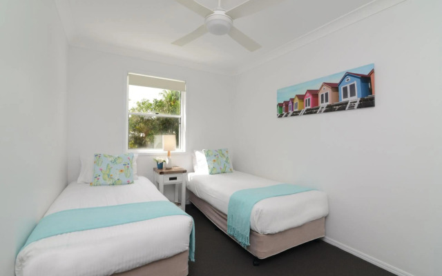 Noosa Entrance Waterfront Resort