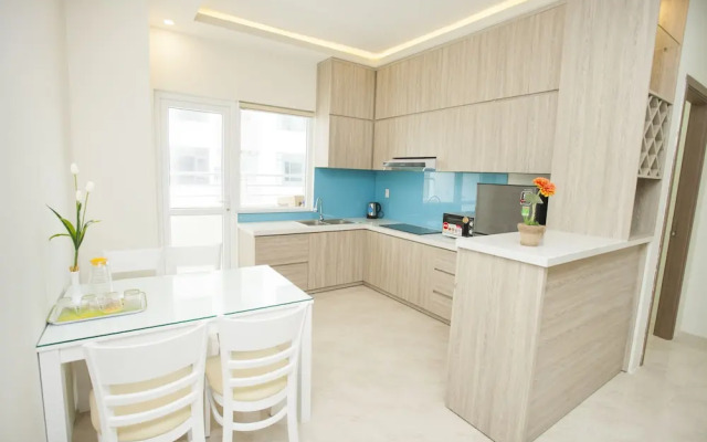 Beach Front Oceanous Apartment