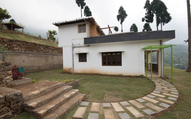 Chamong Chiabari