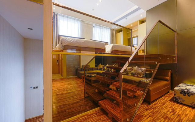 Waifden Apartment Poly D Branch