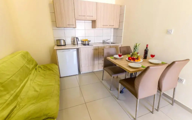 Paul Marie Hotel Apartments