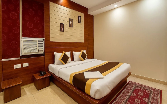 Amaira Hotels & Banquets (Near Vaishali Metro Station)