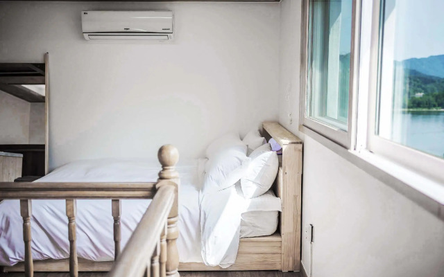 Saenaedong Spa Pension