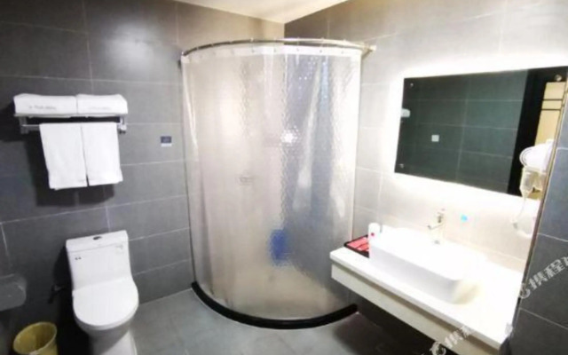 Shankee Hotel (Cheng County Bus Station)