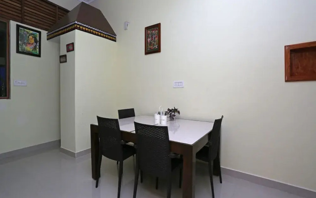 OYO 9263 Home Breezy 2BHK Raja's Seat