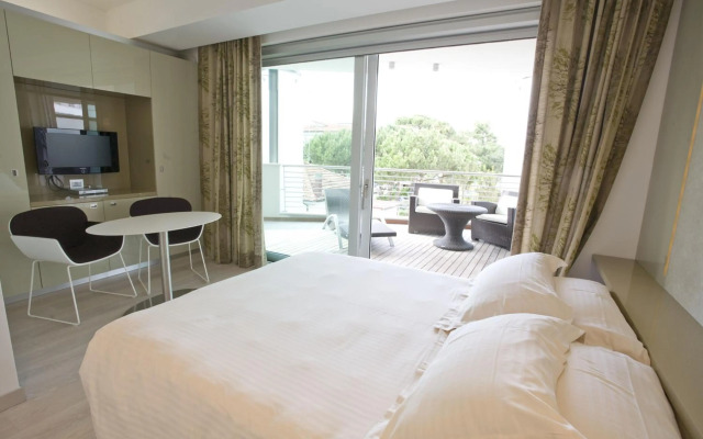 Hotel Premier & Suites