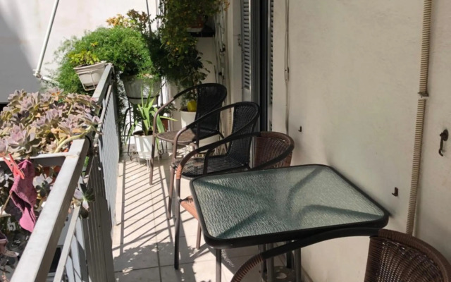 Anna Apartment in Kypseli