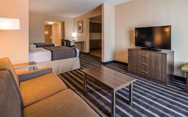 Sky Point Hotel & Suites - Atlanta Airport