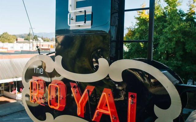 Royal Hotel