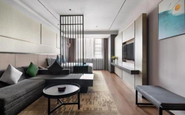 Shanshui S Hotel (Chengdu Kuanzhai Alley Tianfu Square)