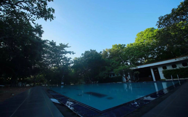 Peacock Beach Resort & Spa