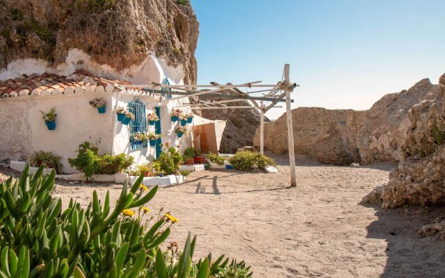 Nerja Holiday Rental Apartment Near Torrecilla Beach, 17